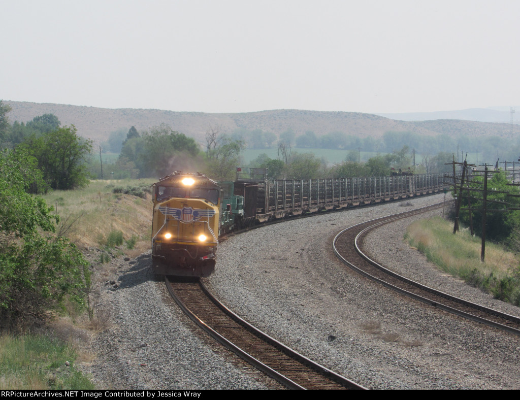 CWR train rolling through the "town" of King Hill